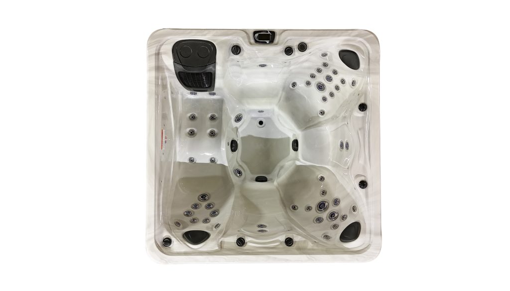 P600L - Signature Spas
